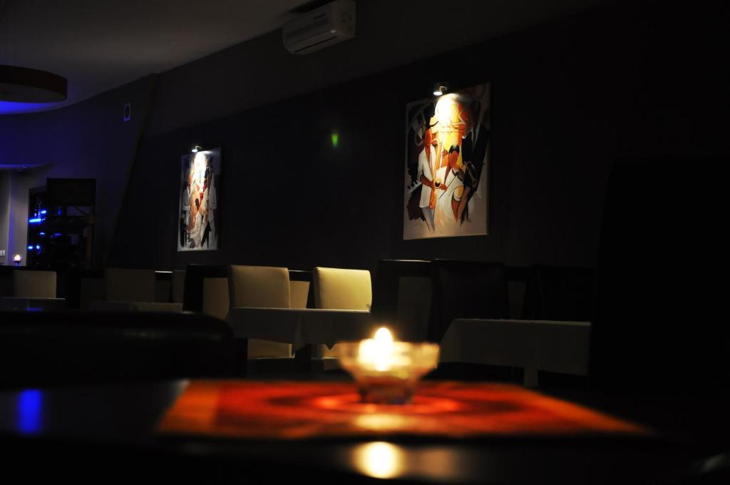 Hotel Pojezierze Szczecinek Bagian luar foto