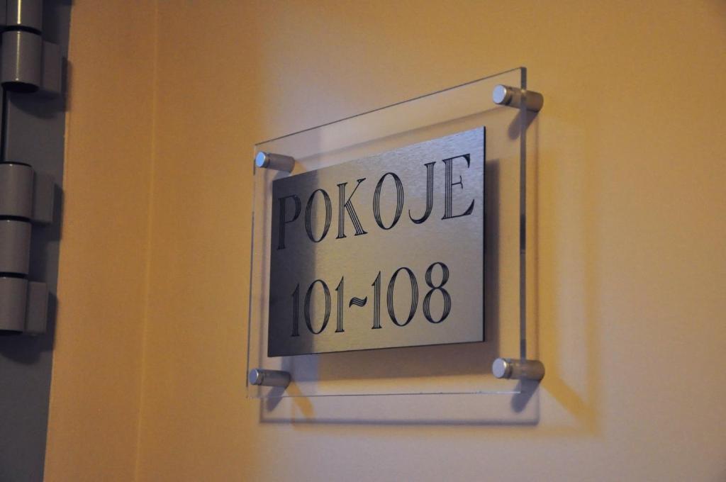 Hotel Pojezierze Szczecinek Bagian luar foto