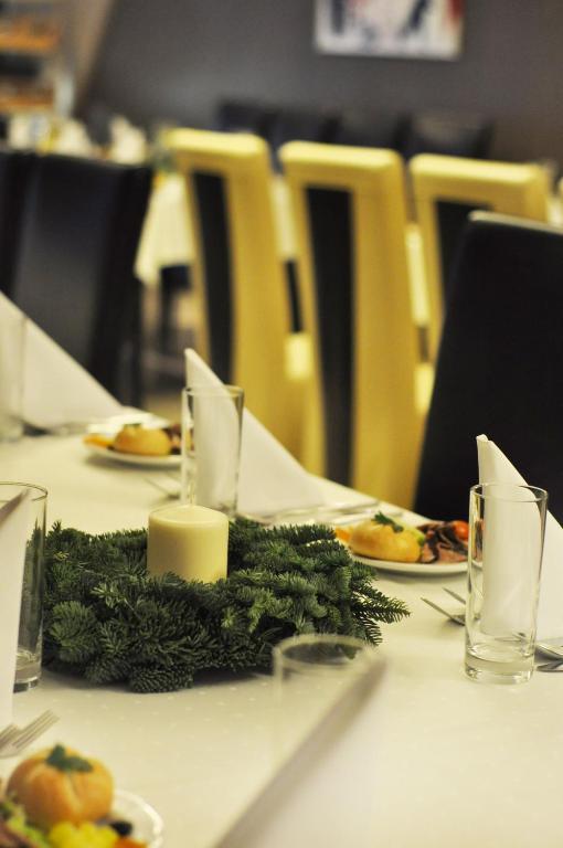 Hotel Pojezierze Szczecinek Bagian luar foto
