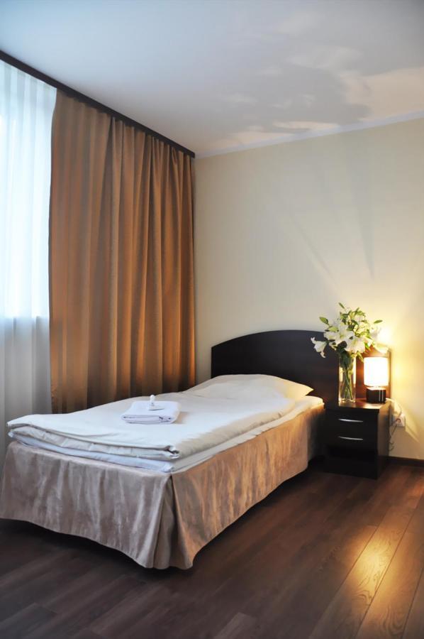 Hotel Pojezierze Szczecinek Bagian luar foto