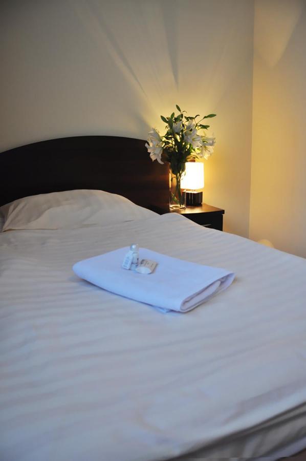 Hotel Pojezierze Szczecinek Ruang foto